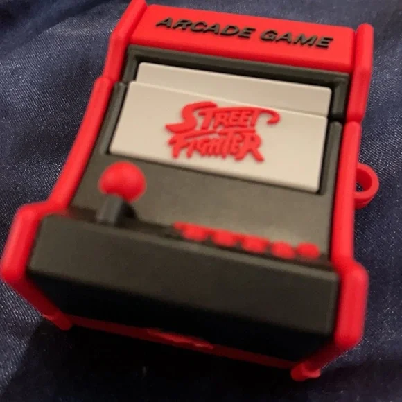 NEW Street Fighter arcade game AirPod case - Picture 3 of 4